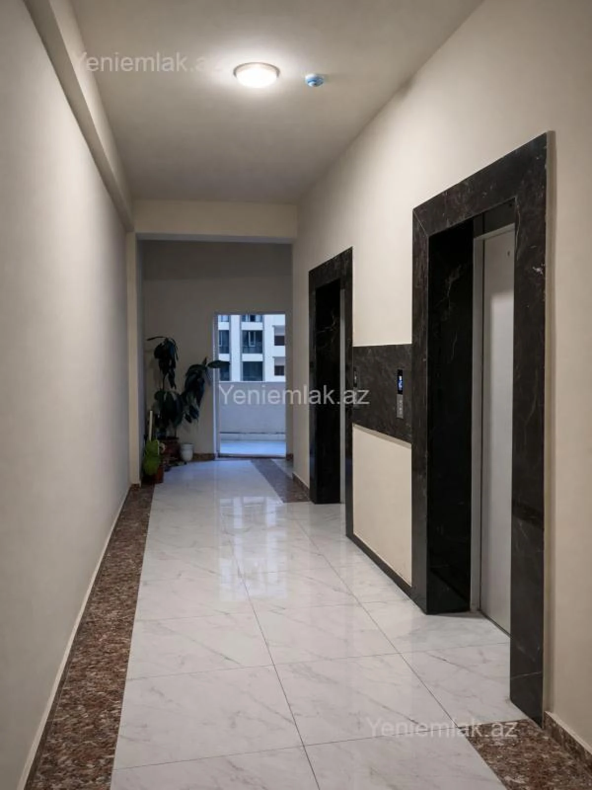 Satılır 2 otaqlı yeni tikili 65 m²