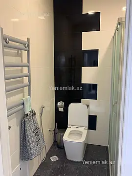 Satılır 2 otaqlı yeni tikili 65 m²