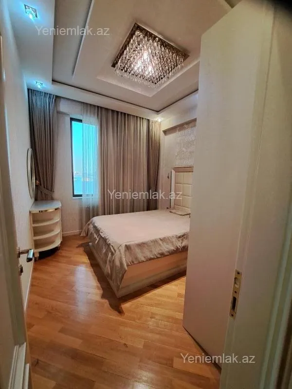 Satılır 3 otaqlı yeni tikili 70 m²
