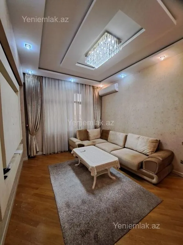 Satılır 3 otaqlı yeni tikili 70 m²