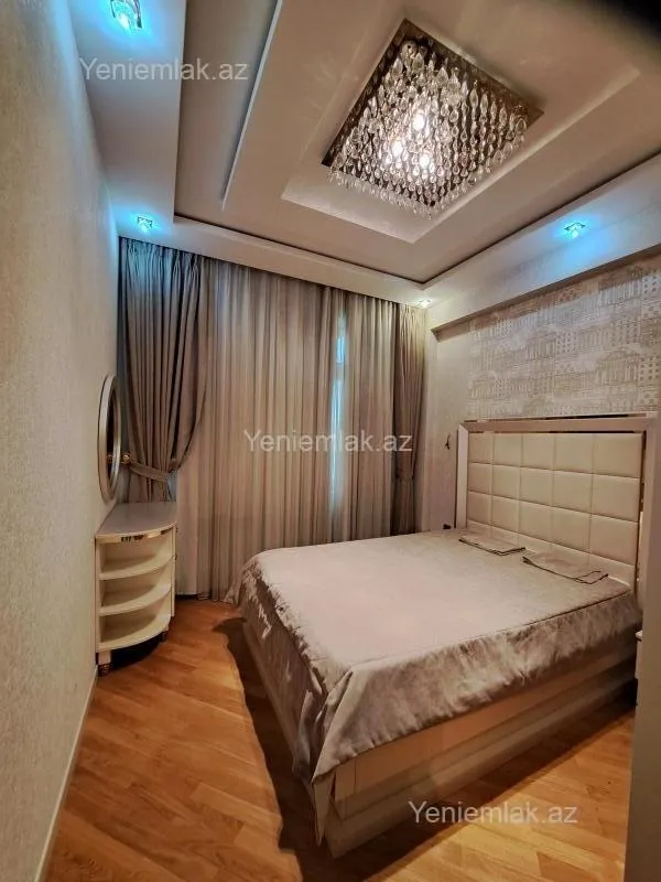 Satılır 3 otaqlı yeni tikili 70 m²