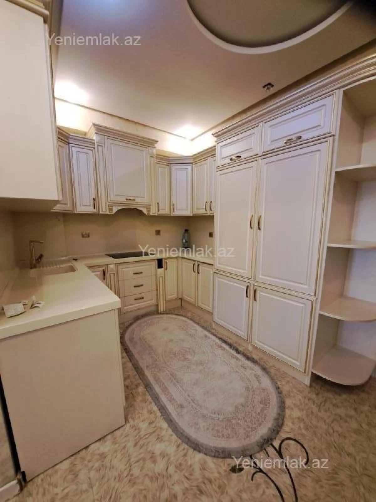 Satılır 3 otaqlı yeni tikili 70 m²