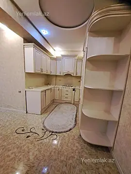 Satılır 3 otaqlı yeni tikili 70 m²
