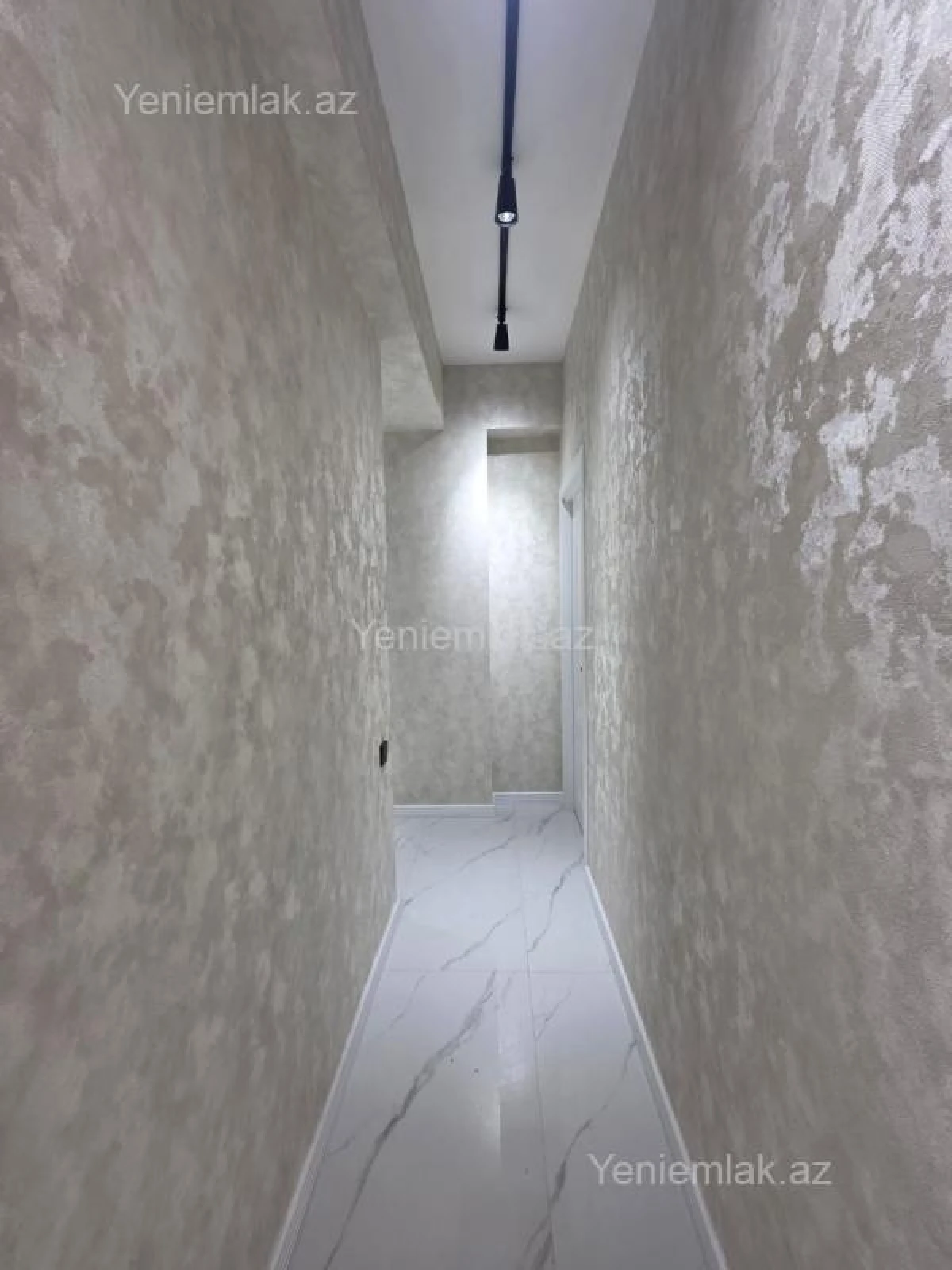 Satılır 2 otaqlı yeni tikili 92 m²