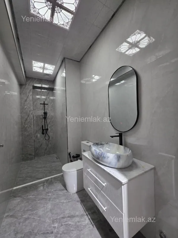 Satılır 2 otaqlı yeni tikili 92 m²