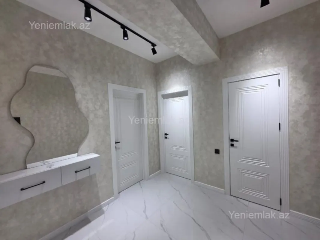 Satılır 2 otaqlı yeni tikili 92 m²