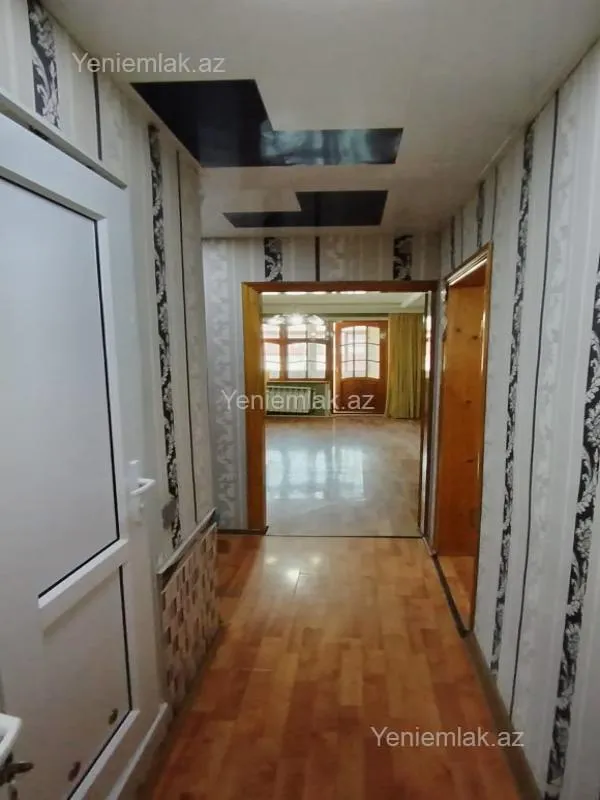 Satılır 3 otaqlı köhnə tikili 67 m²