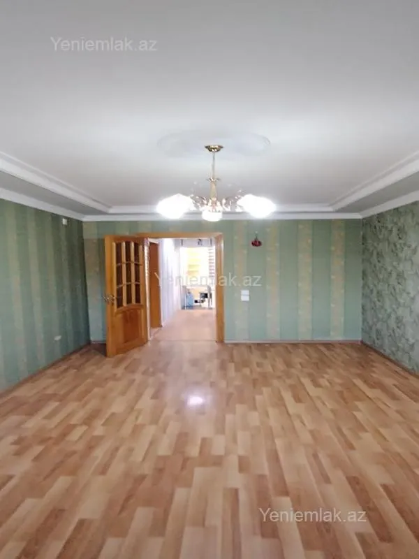 Satılır 3 otaqlı köhnə tikili 67 m²