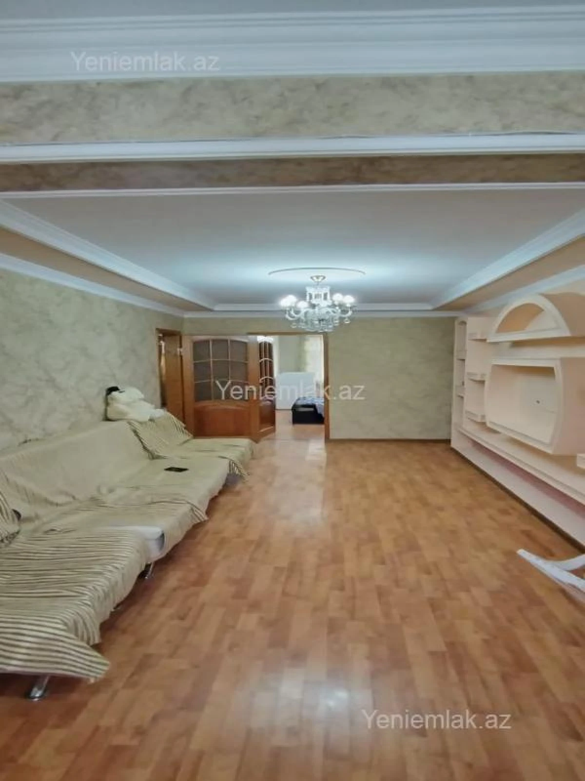 Satılır 3 otaqlı köhnə tikili 67 m²
