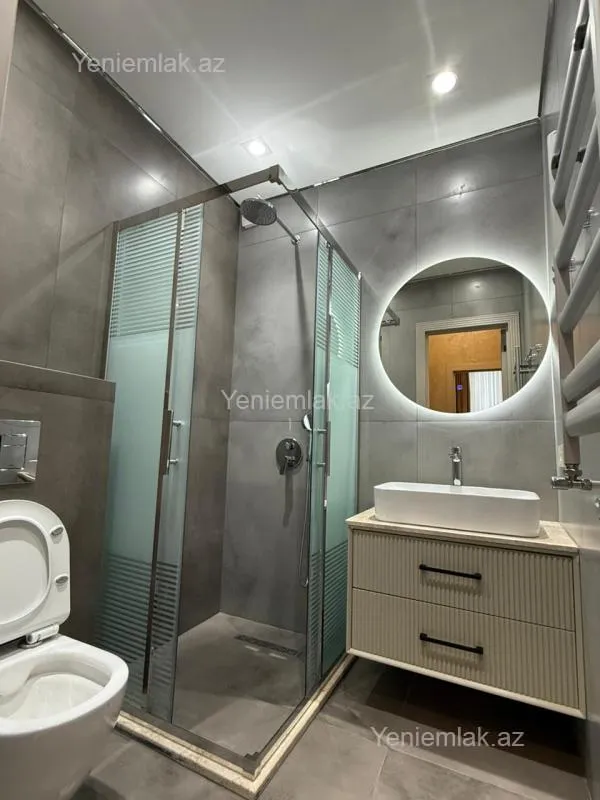 Satılır 3 otaqlı yeni tikili 140 m²