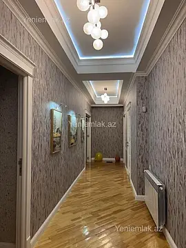 Satılır 3 otaqlı yeni tikili 110 m²