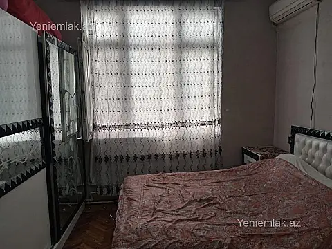Satılır 3 otaqlı köhnə tikili 72 m²