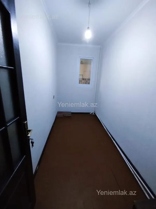 Satılır 2 otaqlı köhnə tikili 35 m²
