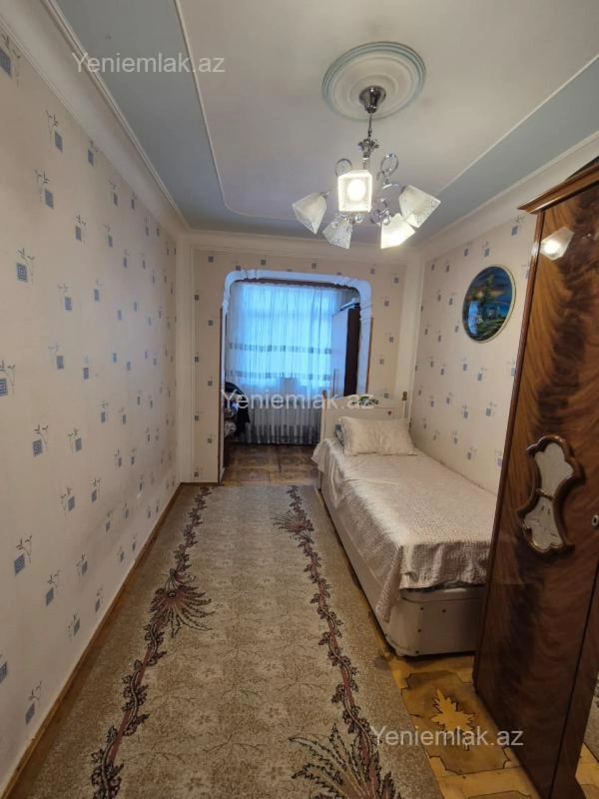 Satılır 4 otaqlı köhnə tikili 100 m²