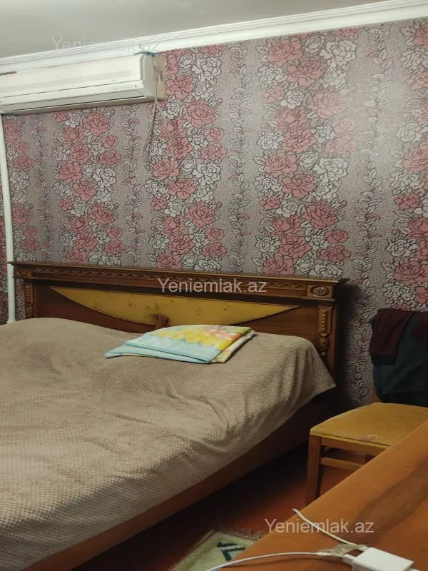 Satılır 3 otaqlı köhnə tikili 70 m²