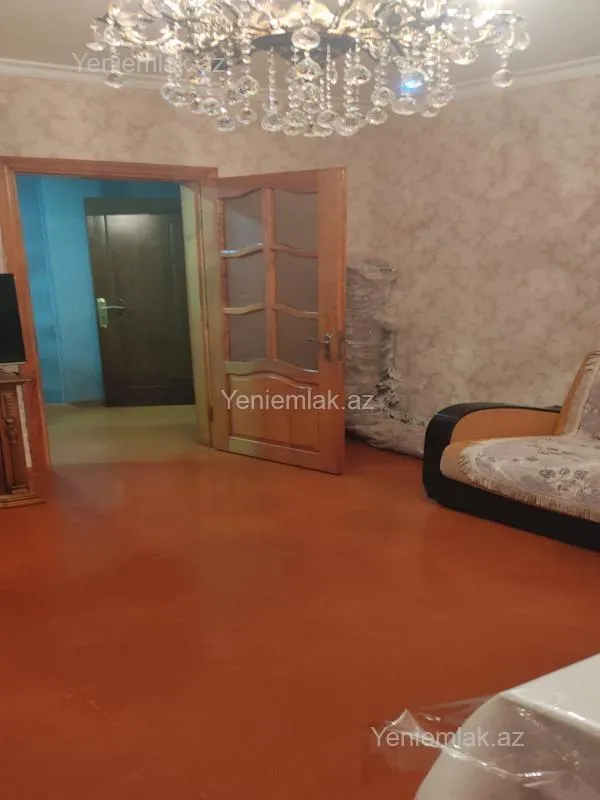 Satılır 3 otaqlı köhnə tikili 70 m²