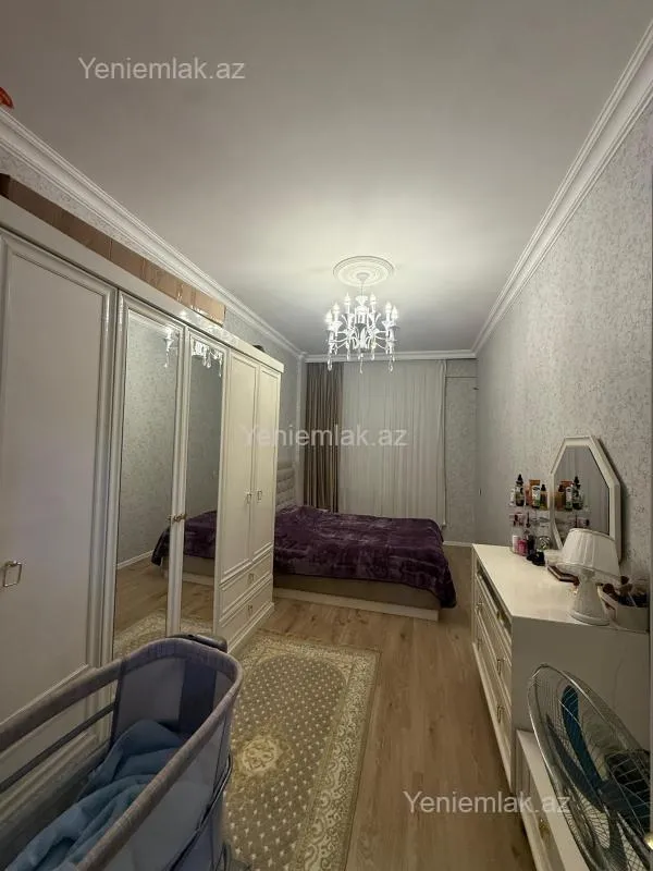 Satılır 2 otaqlı yeni tikili 72 m²