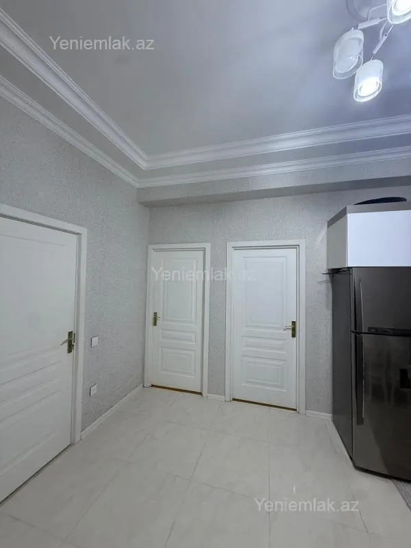 Satılır 2 otaqlı yeni tikili 72 m²