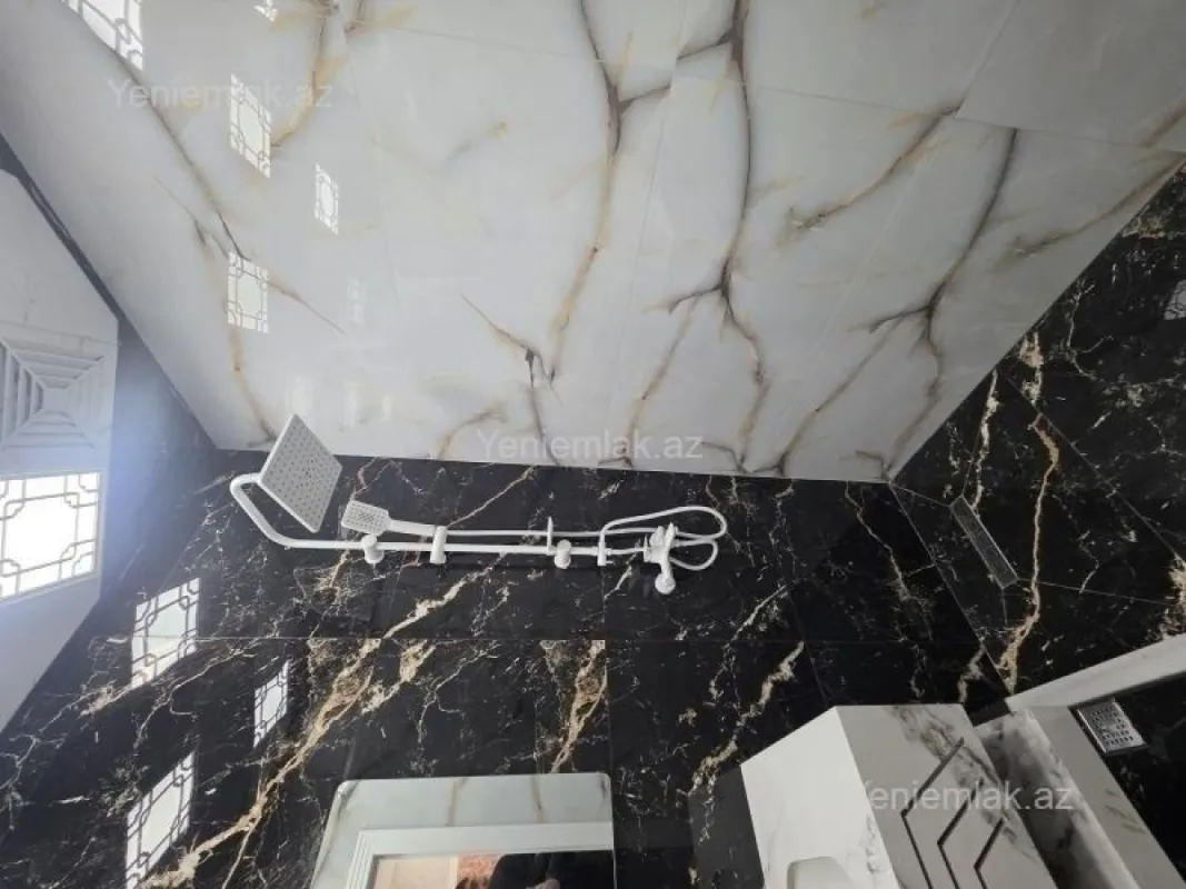 Satılır 3 otaqlı yeni tikili 76 m²