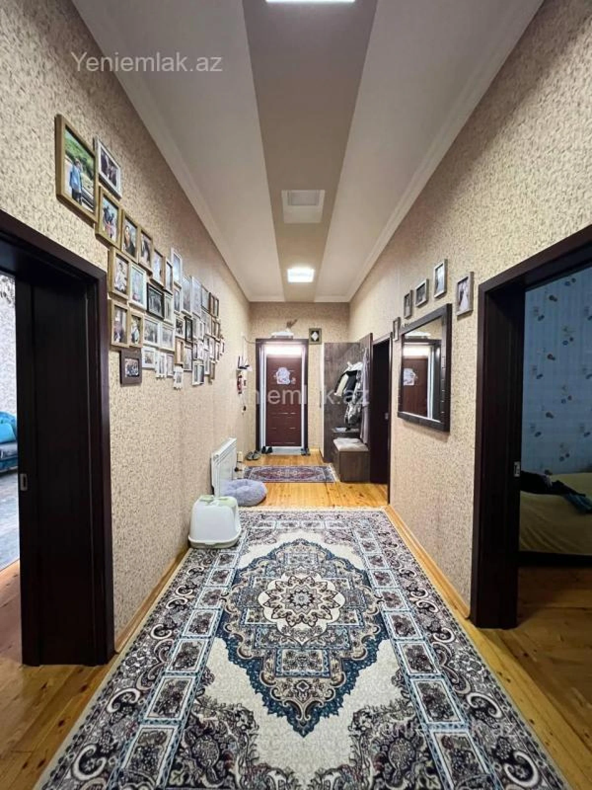 Satılır 8 otaqlı həyət evi 220 m²