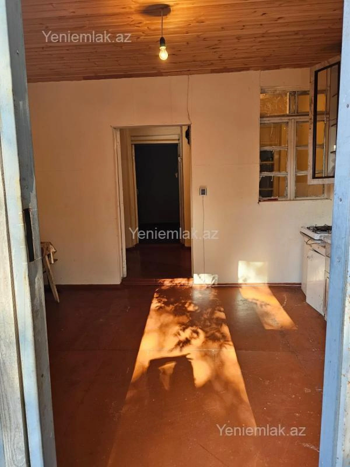 Satılır 1 otaqlı köhnə tikili 45 m²