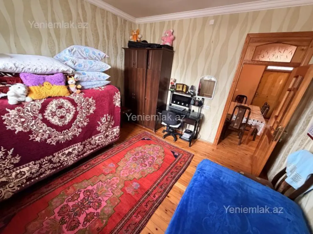 Satılır 2 otaqlı həyət evi 85 m²
