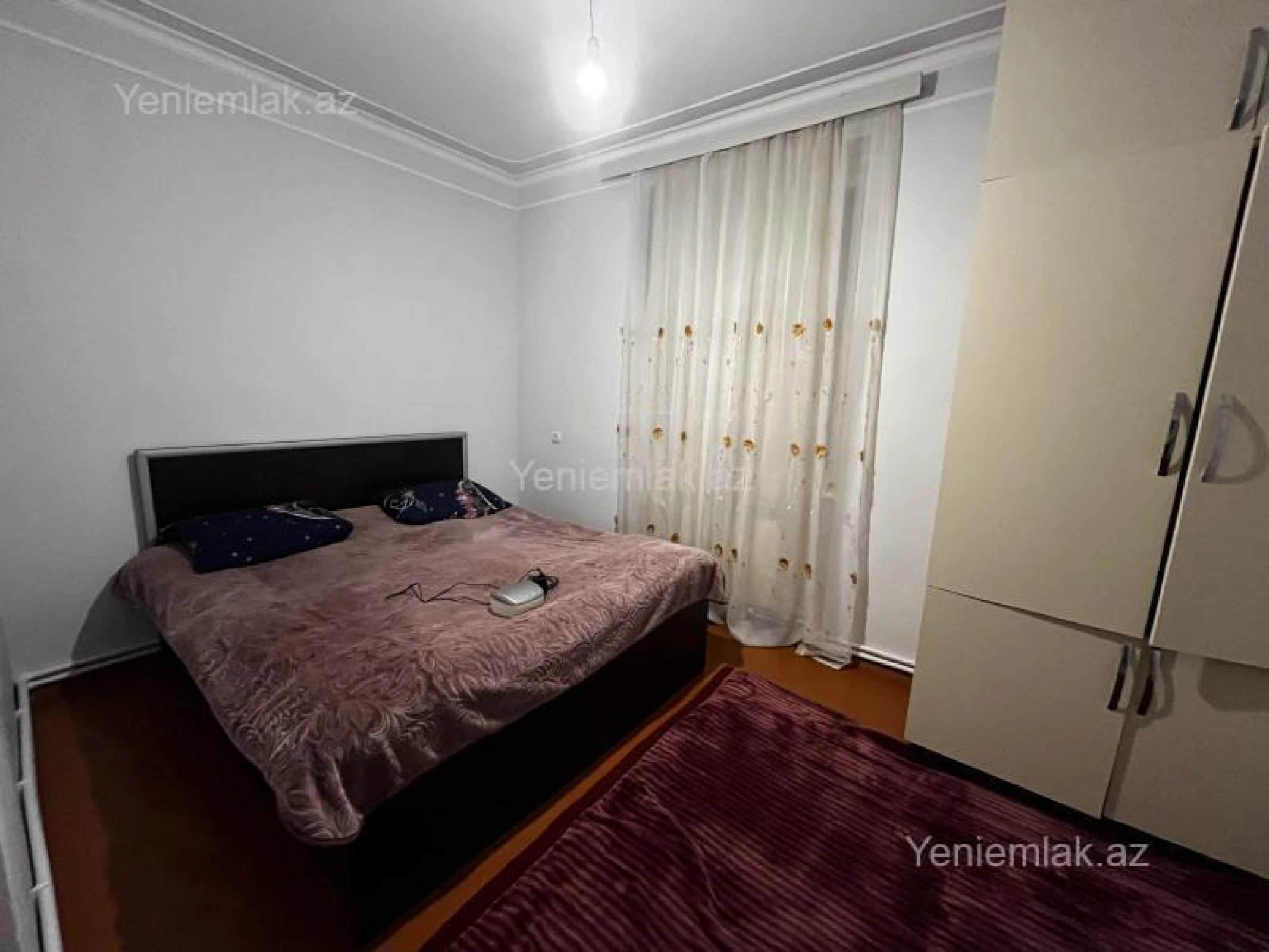 Satılır 2 otaqlı köhnə tikili 56 m²