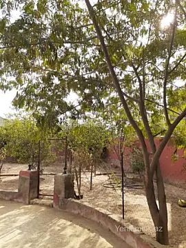 Satılır 5 otaqlı həyət evi 200 m²