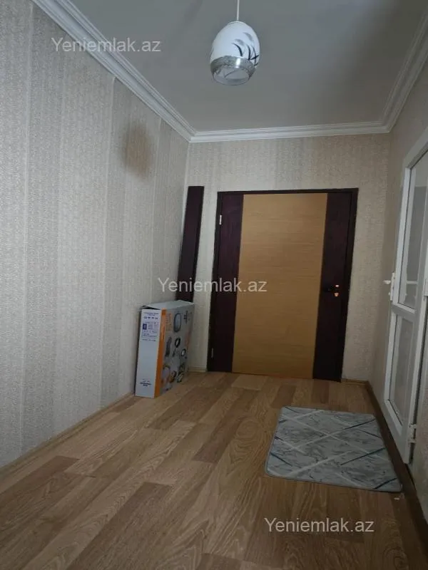 Satılır 2 otaqlı köhnə tikili 40 m²