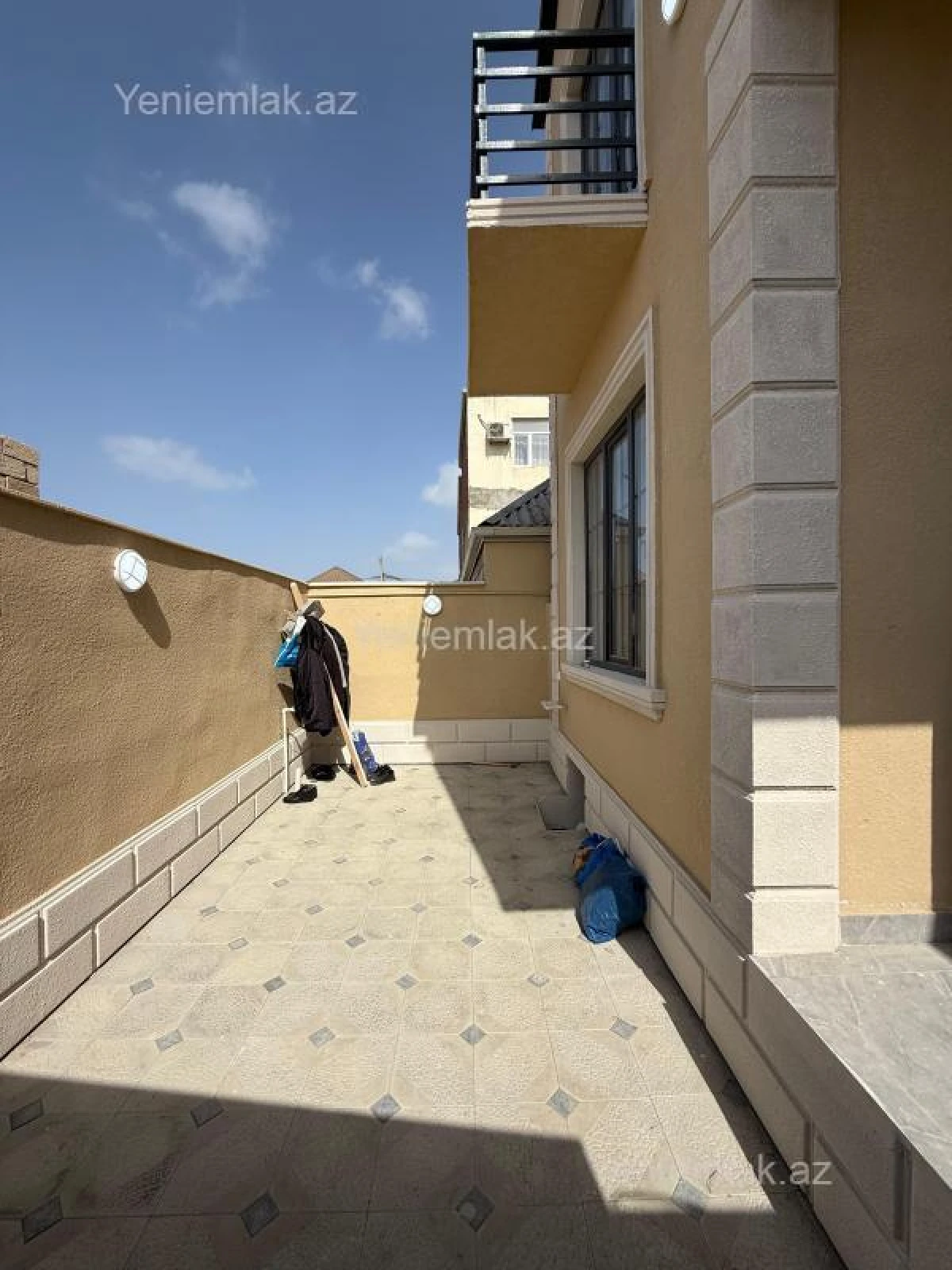 Satılır 4 otaqlı həyət evi 120 m²