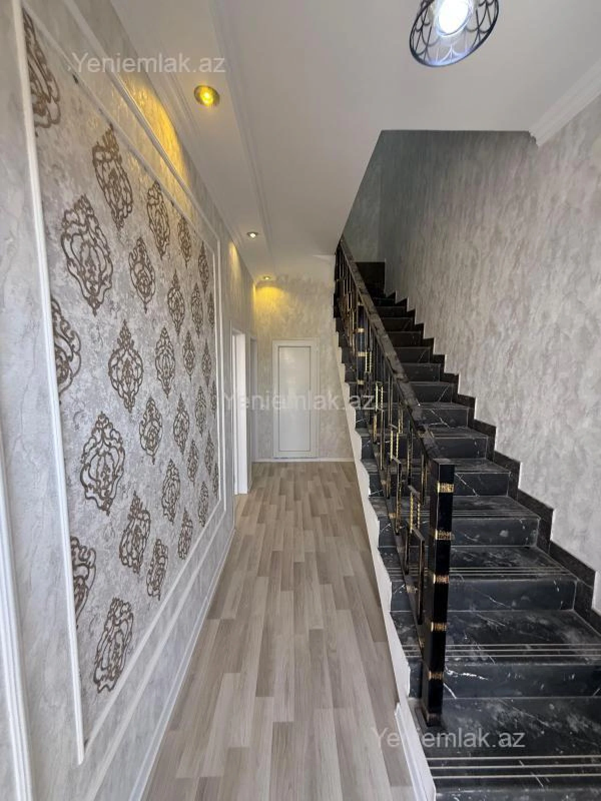Satılır 4 otaqlı həyət evi 120 m²
