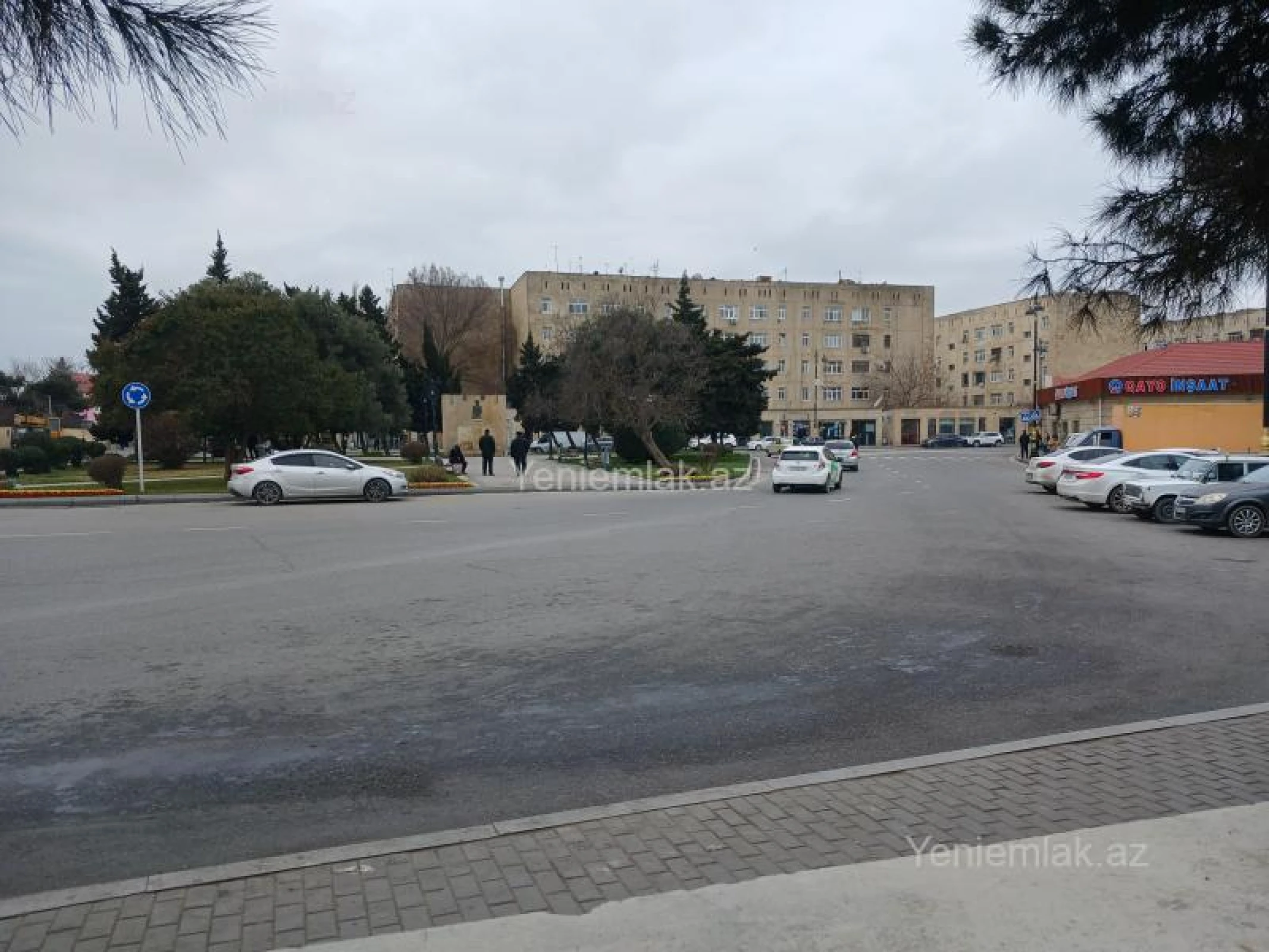 Satılır 2 otaqlı köhnə tikili 50 m²