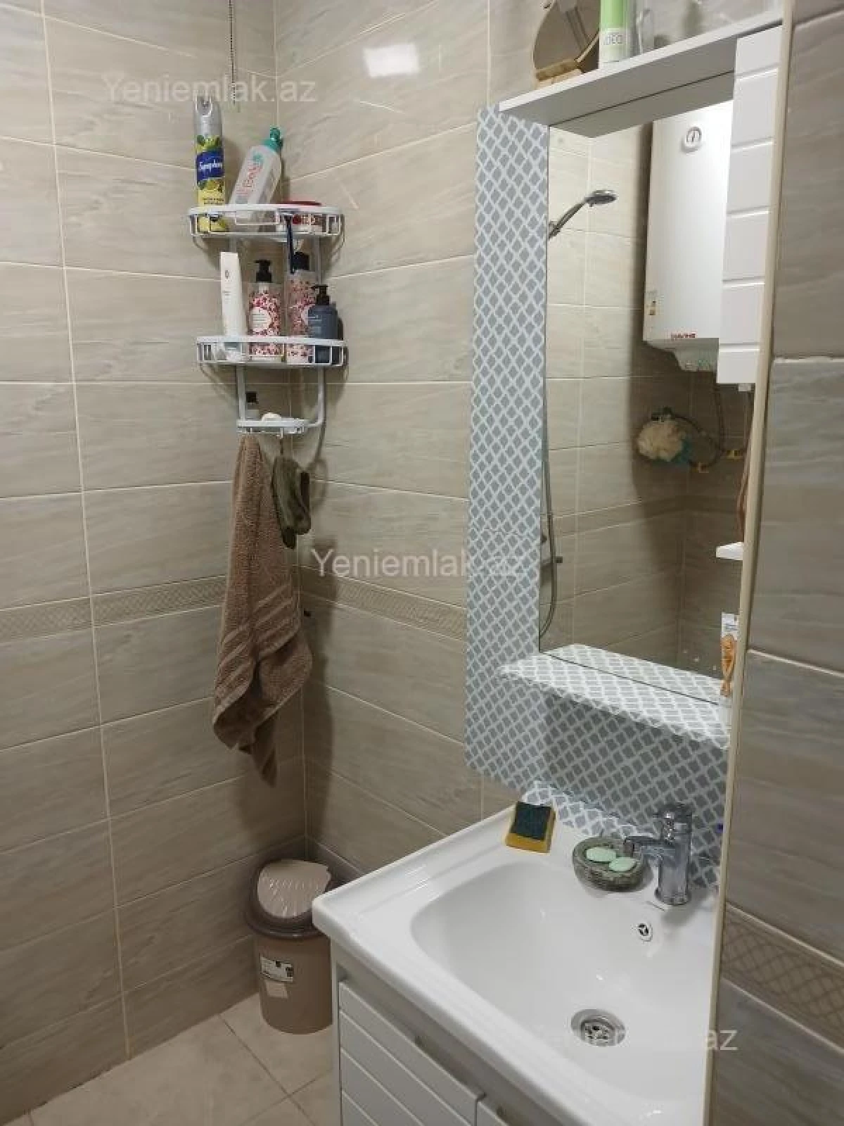 Satılır 2 otaqlı köhnə tikili 50 m²