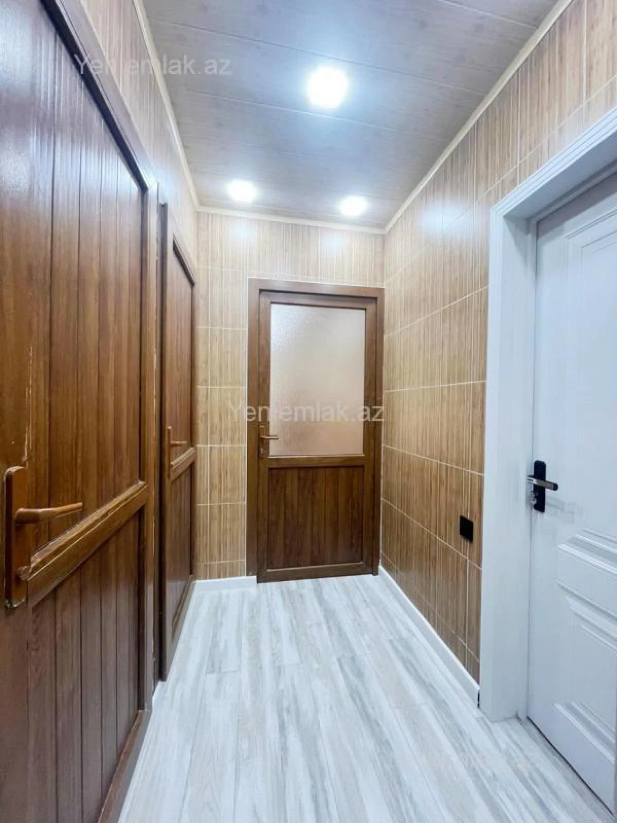 Satılır 3 otaqlı köhnə tikili 65 m²