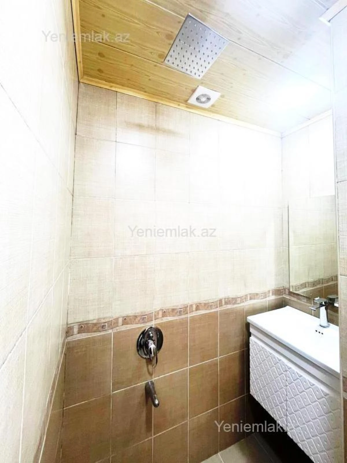 Satılır 3 otaqlı köhnə tikili 65 m²