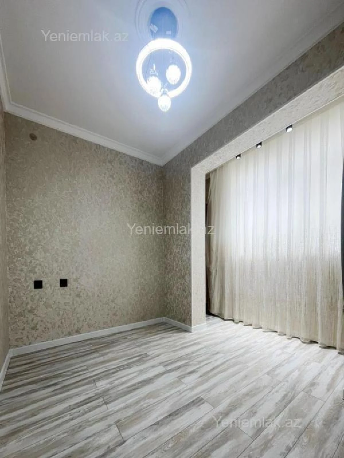 Satılır 3 otaqlı köhnə tikili 65 m²