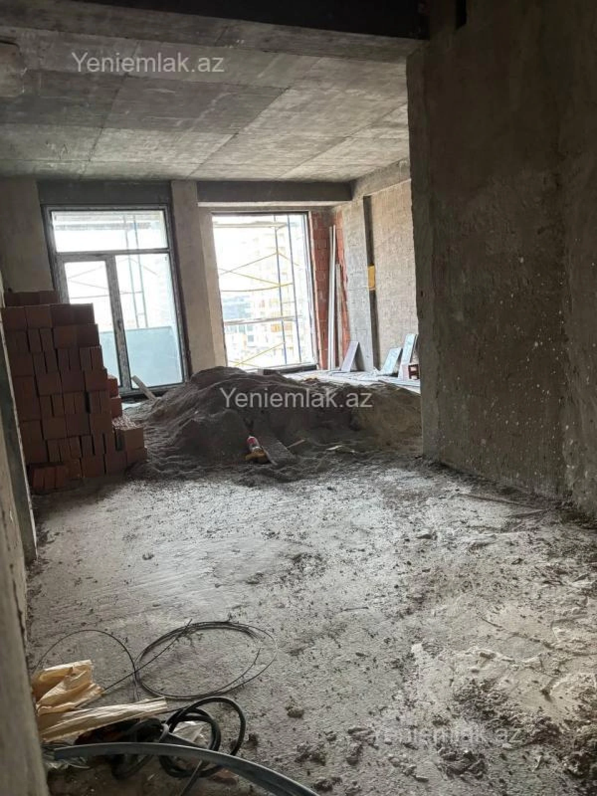 Satılır 2 otaqlı yeni tikili 50.5 m²