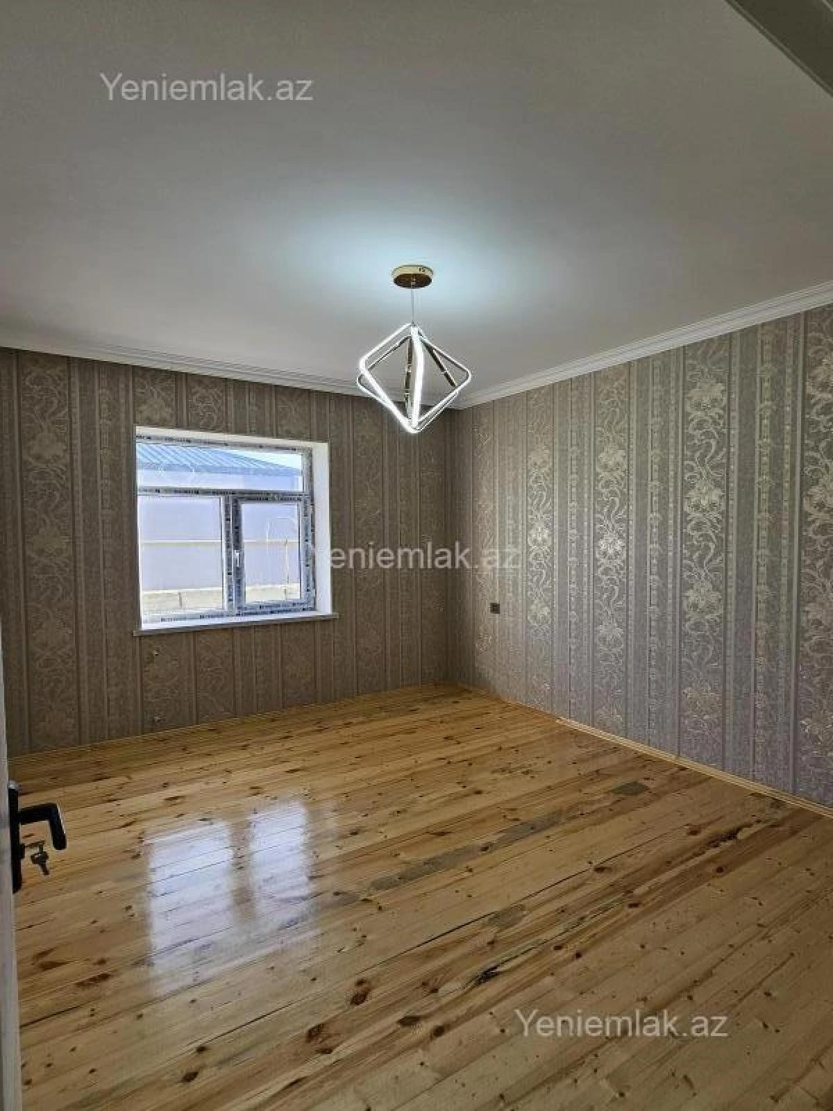 Satılır 4 otaqlı həyət evi 120 m²