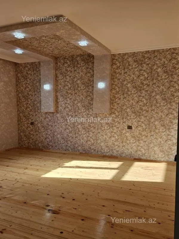 Satılır 4 otaqlı həyət evi 120 m²