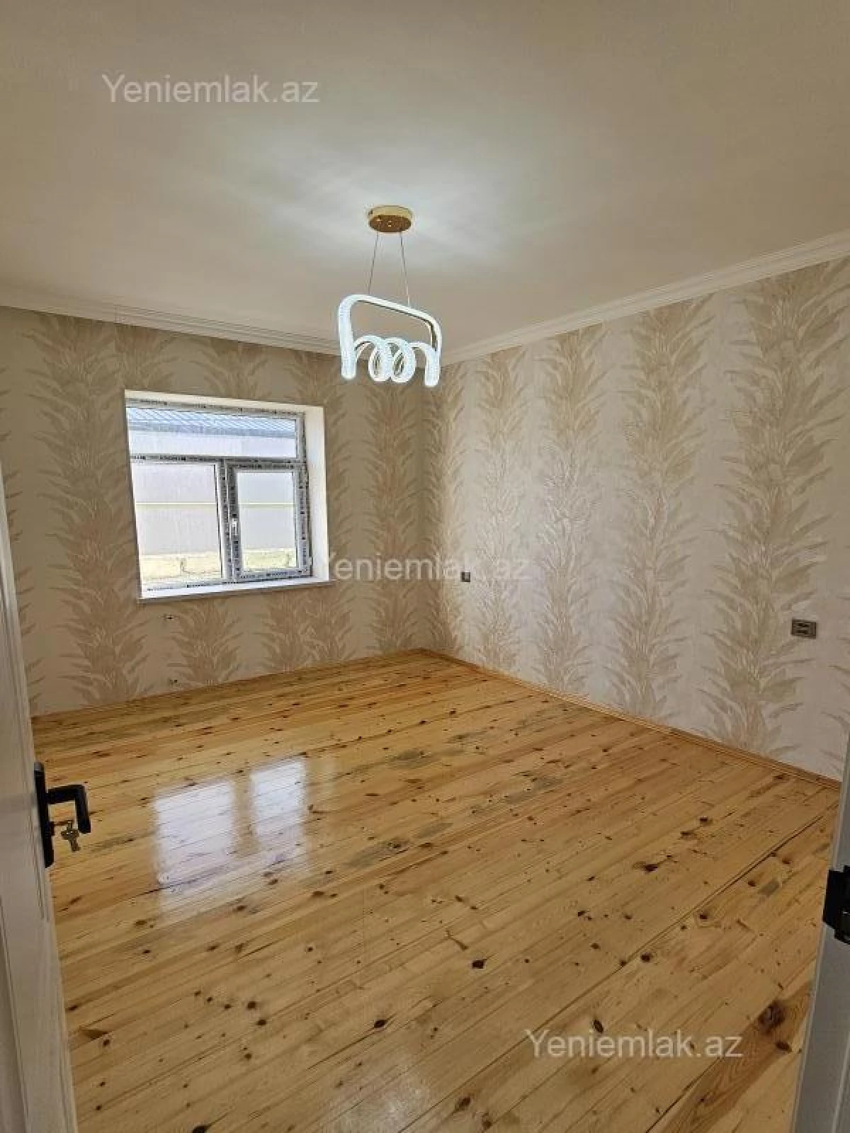 Satılır 4 otaqlı həyət evi 120 m²