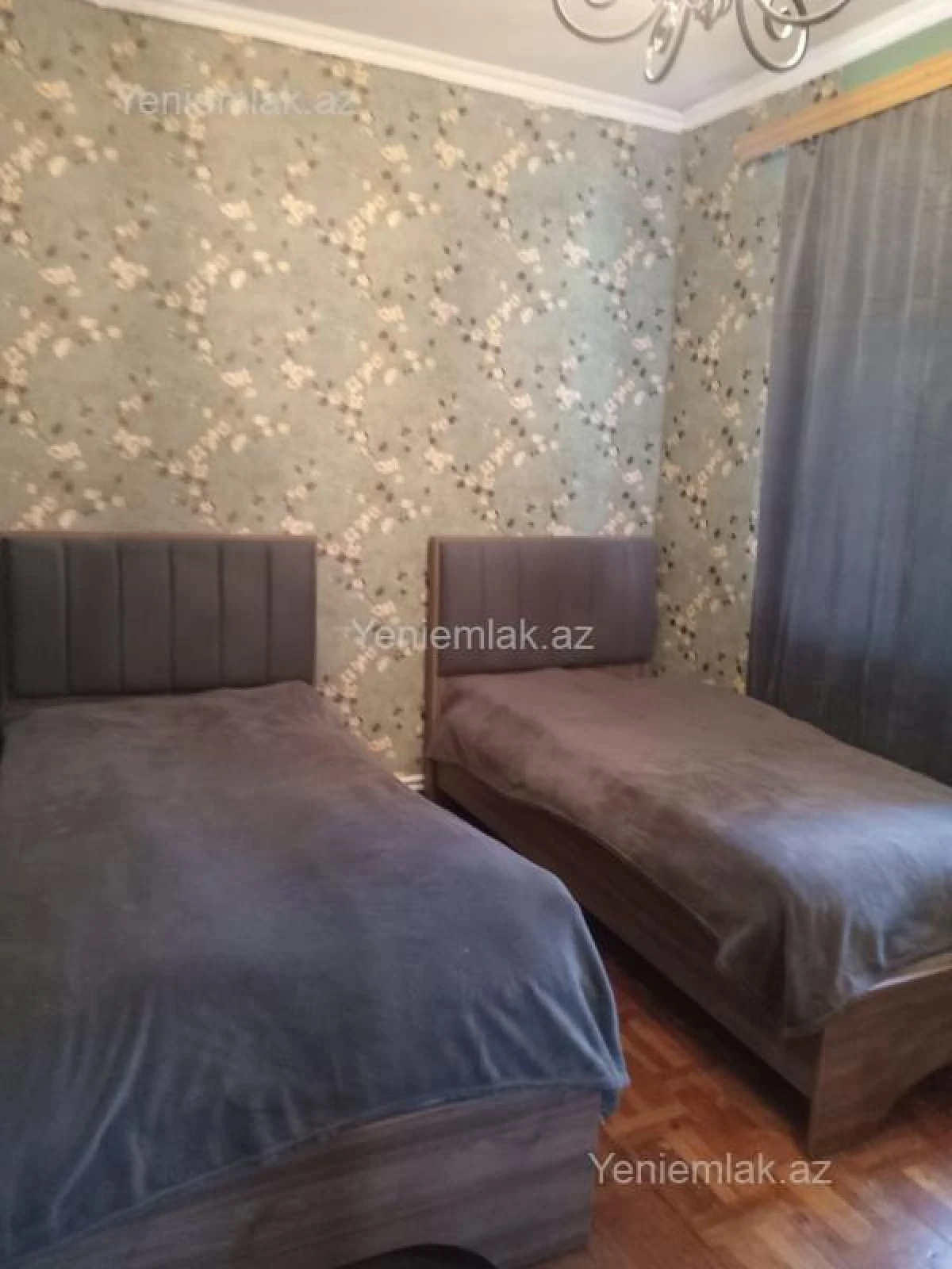 Satılır 2 otaqlı köhnə tikili 54 m²