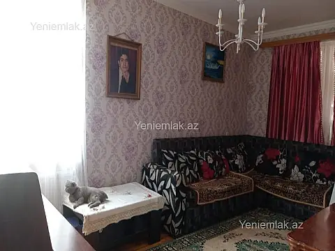 Satılır 2 otaqlı köhnə tikili 54 m²