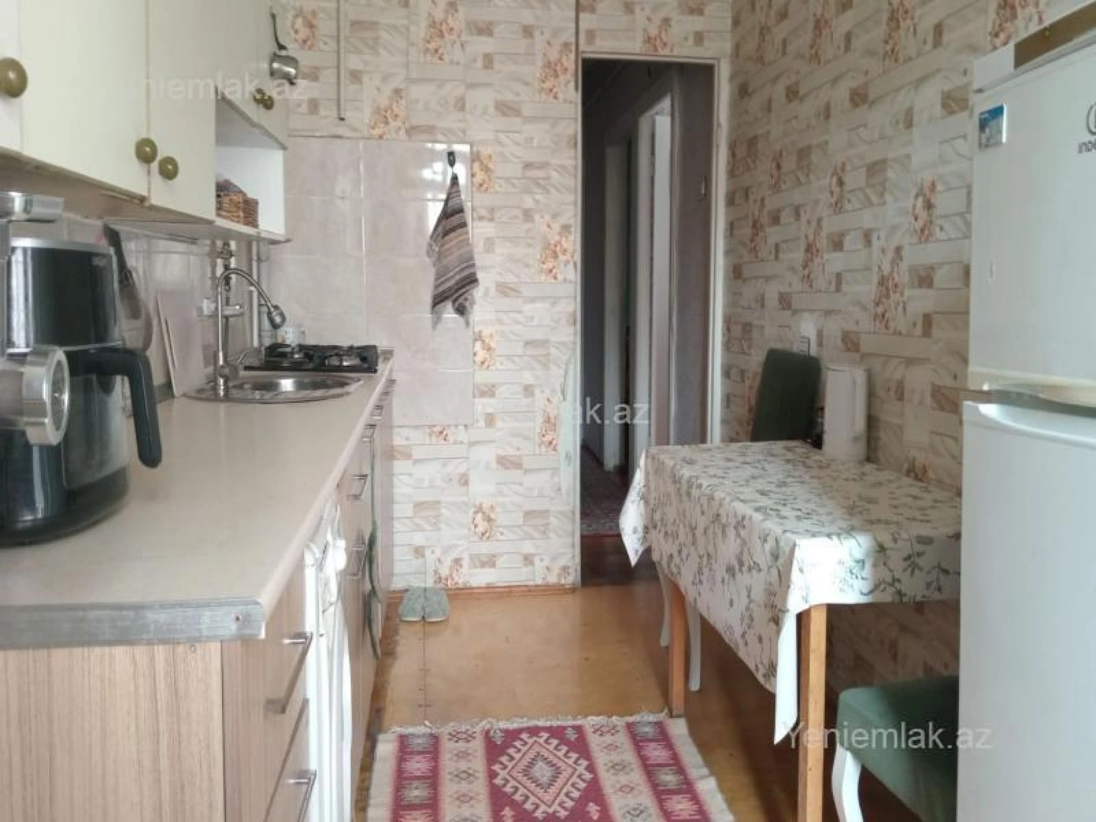 Satılır 2 otaqlı köhnə tikili 54 m²