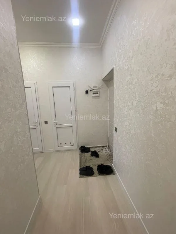 Satılır 2 otaqlı köhnə tikili 60 m²