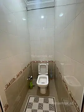 Satılır 2 otaqlı köhnə tikili 60 m²