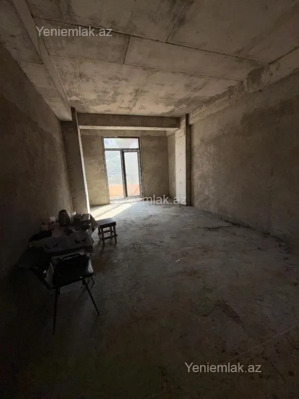 Satılır 2 otaqlı yeni tikili 102 m²