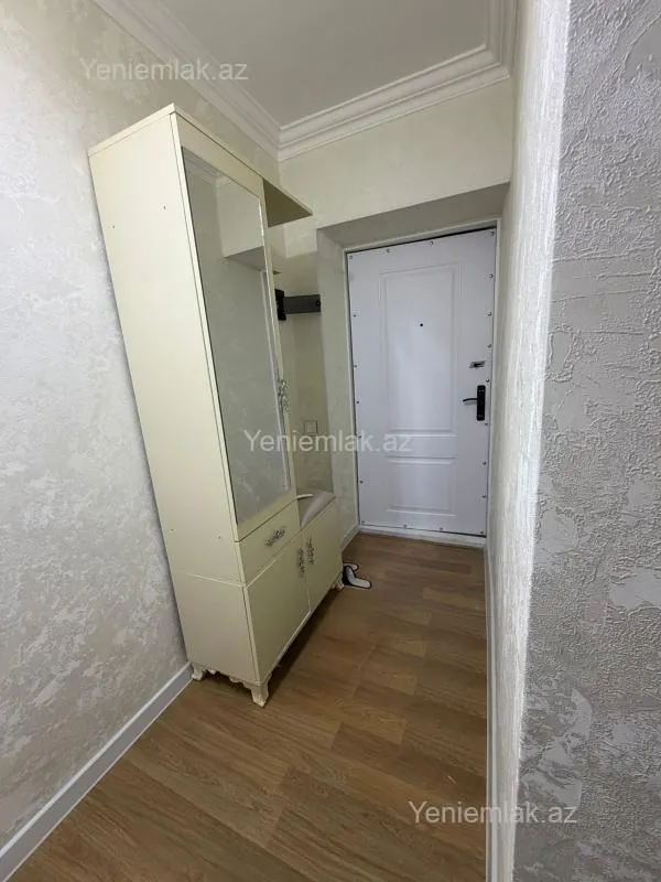 Satılır 2 otaqlı köhnə tikili 35 m²