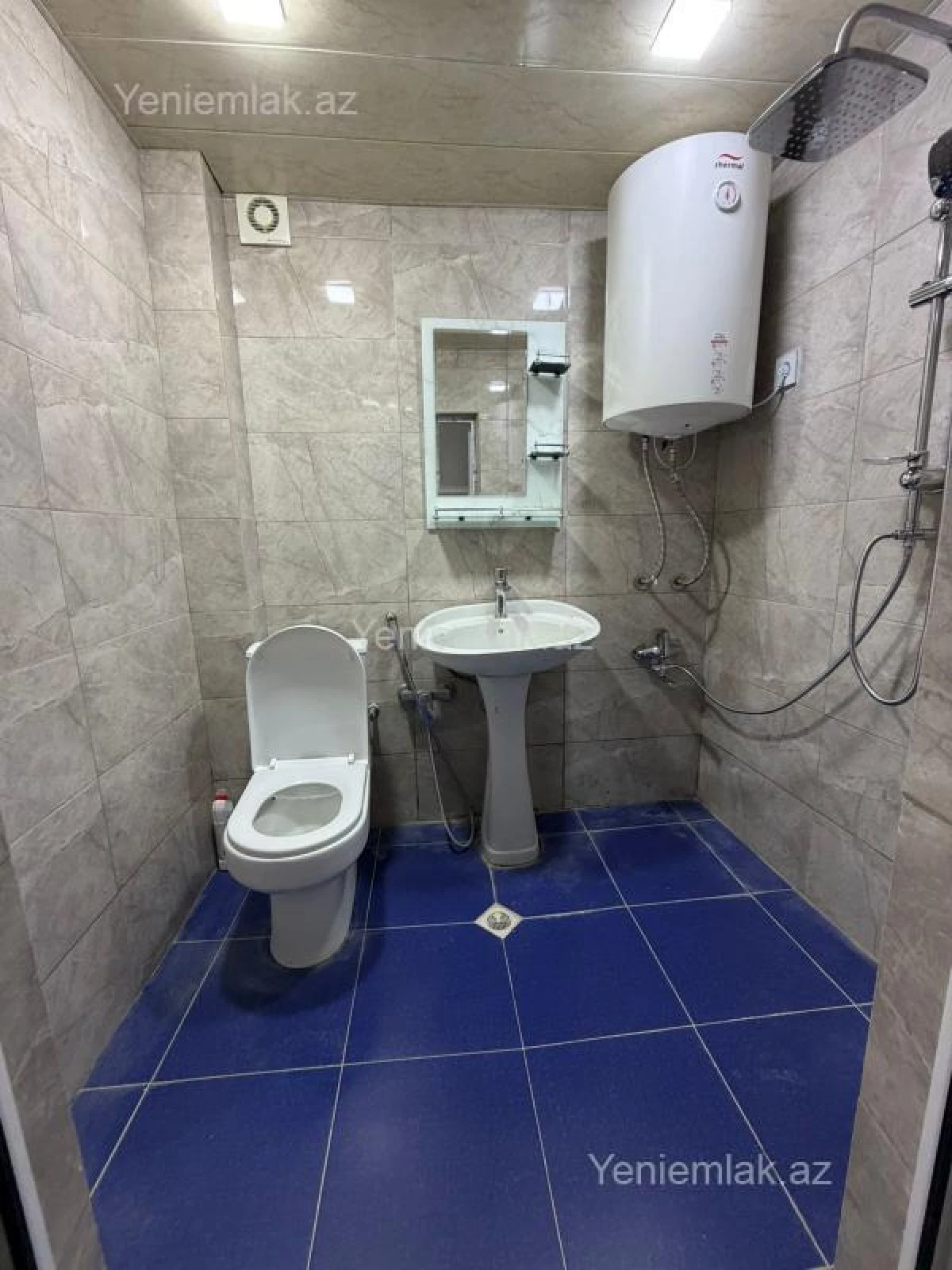 Satılır 2 otaqlı köhnə tikili 35 m²