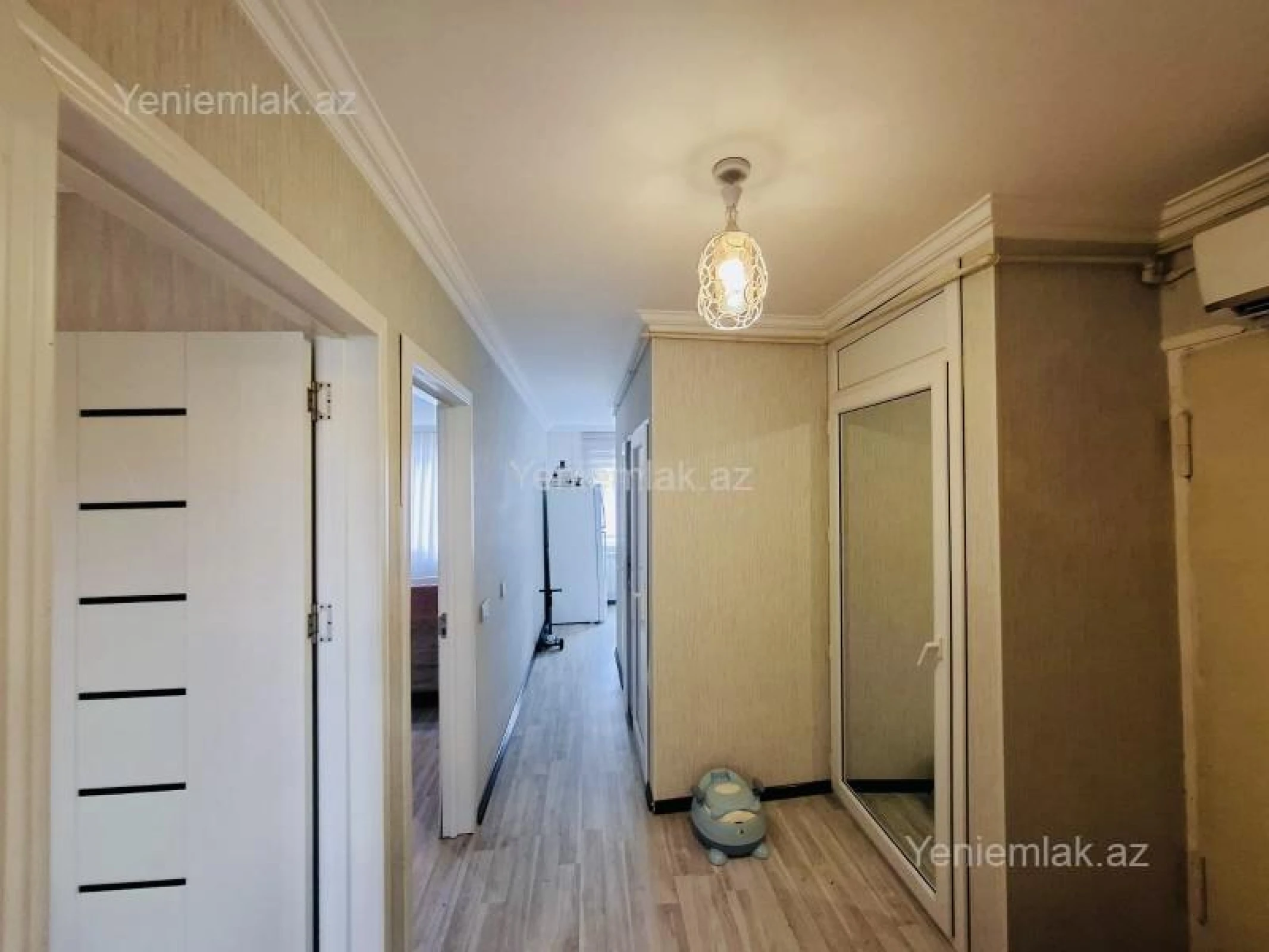 Satılır 3 otaqlı köhnə tikili 70 m²