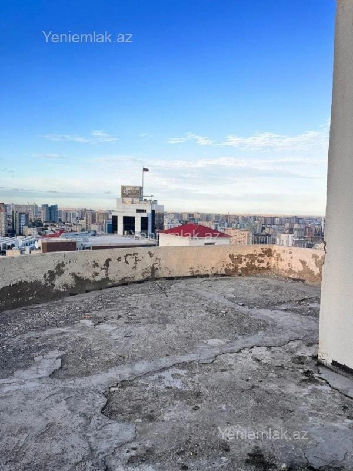 Satılır 3 otaqlı yeni tikili 210 m²